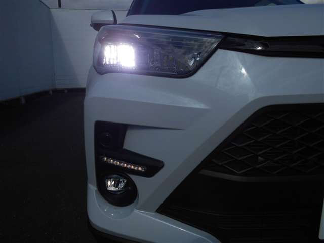 Toyota Raize 7