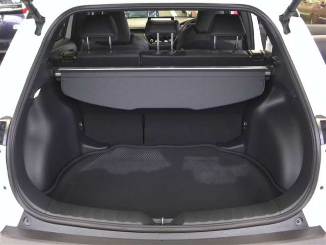 Toyota Corolla Cross 6