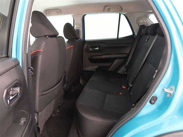 Toyota Raize 12