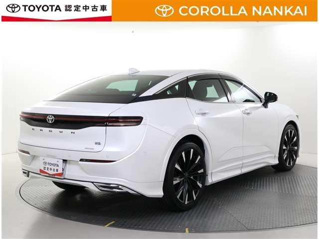 Toyota Crown Crossover 7