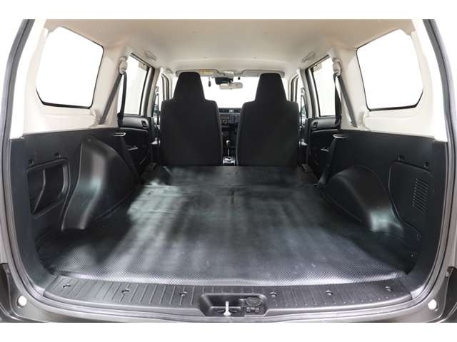 Toyota Succeed Van 9