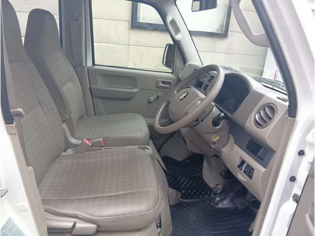Suzuki Every 12