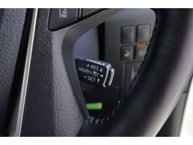Toyota Alphard 11