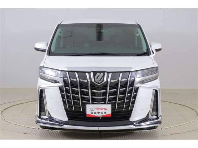 Toyota Alphard 2