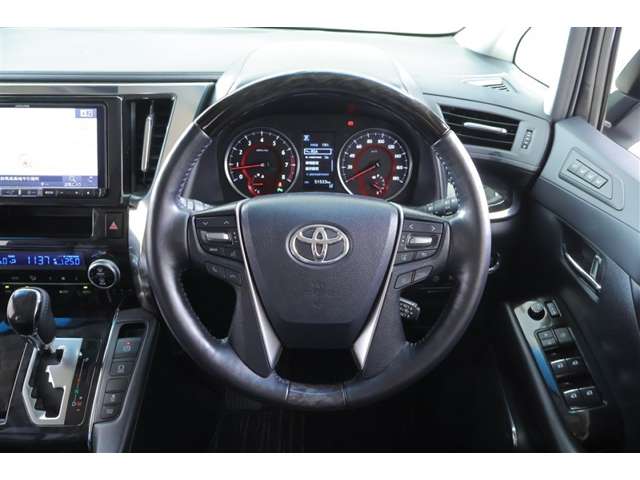 Toyota Alphard 10
