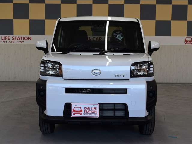 Daihatsu Taft 9