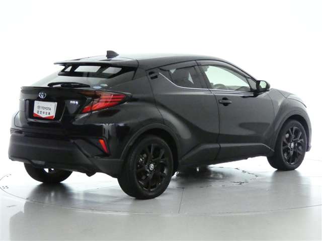 Toyota C-HR 3