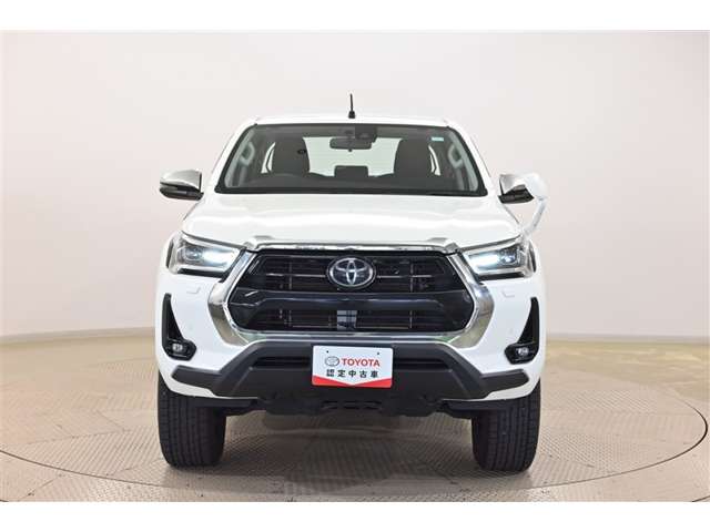 Toyota Hilux 2