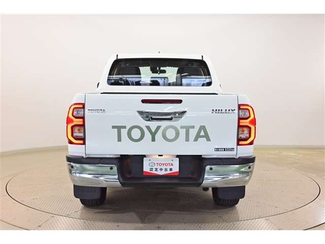 Toyota Hilux 3