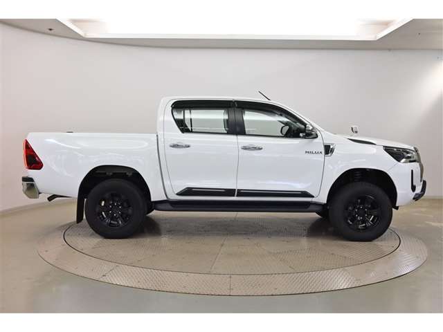 Toyota Hilux 4
