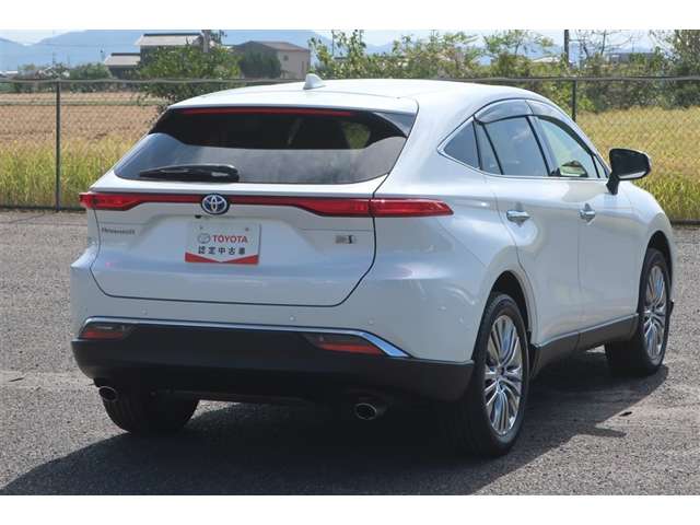 Toyota Harrier 4