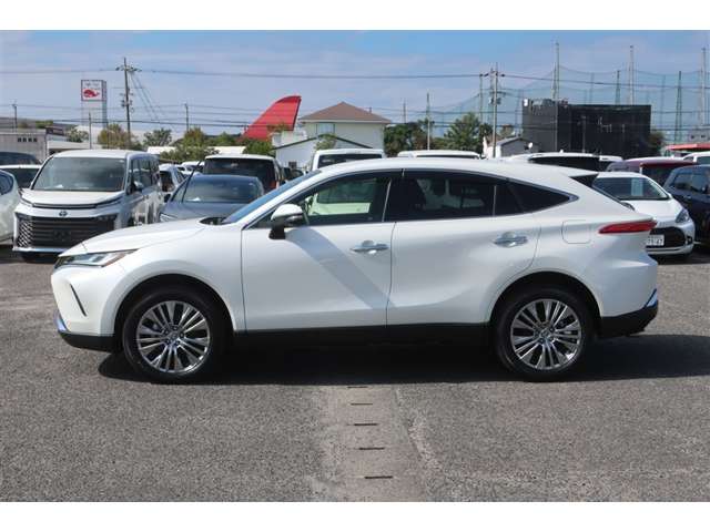 Toyota Harrier 6