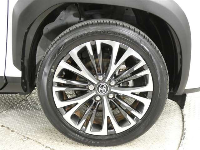 Toyota Yaris Cross 11