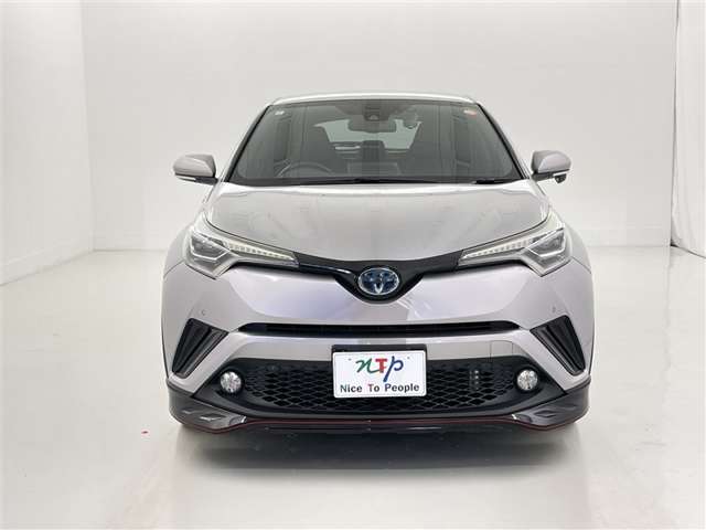 Toyota C-HR 4