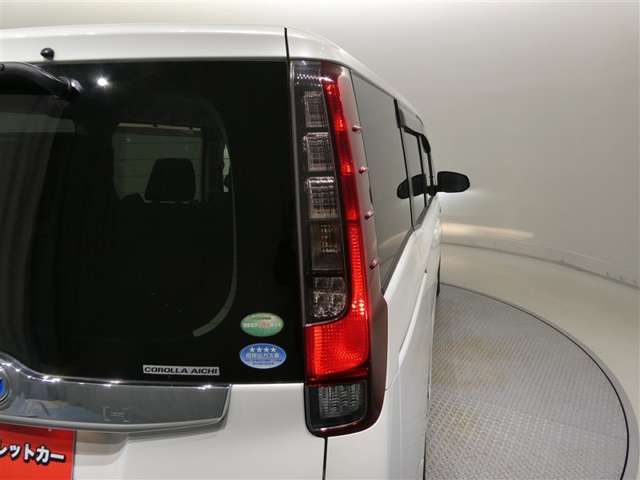 Toyota Noah 8