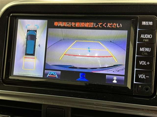 Toyota Sienta 11