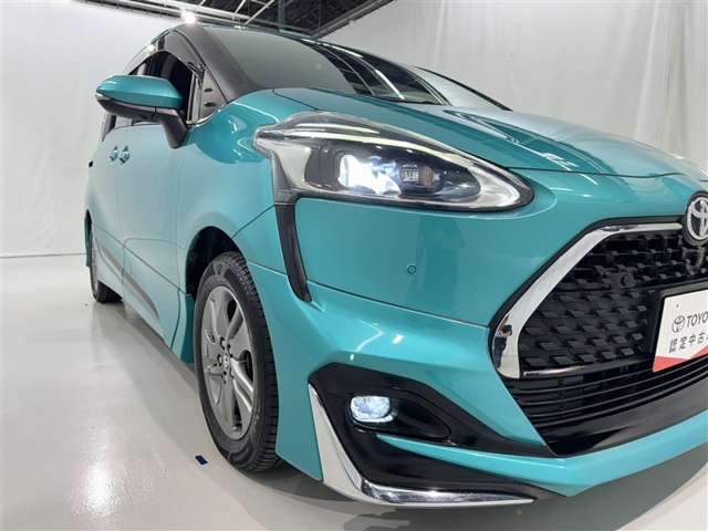 Toyota Sienta 8