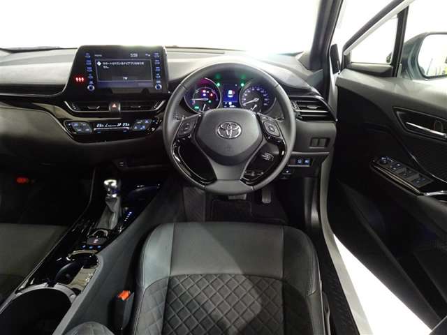 Toyota C-HR 5