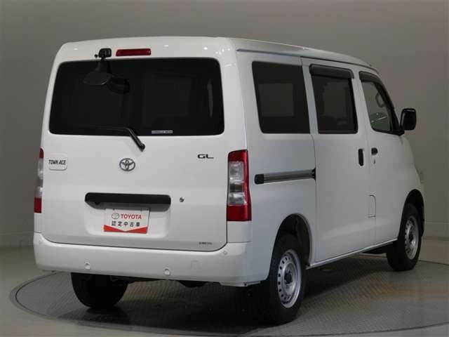 Toyota Town Ace Van 7