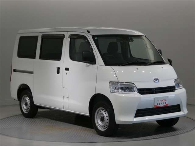 Toyota Town Ace Van 9