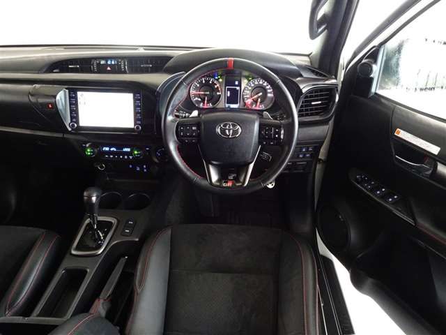 Toyota Hilux 5