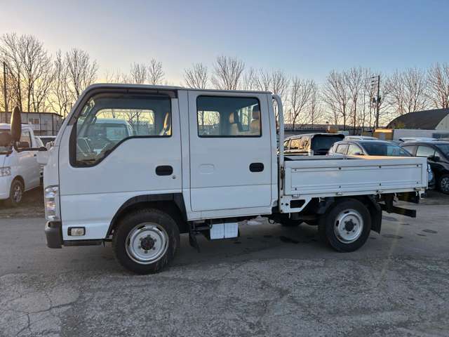 Isuzu Elf 6