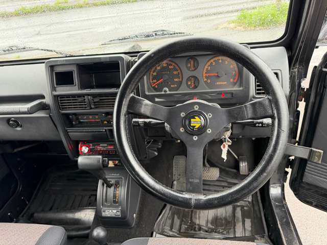 Suzuki Jimny 10