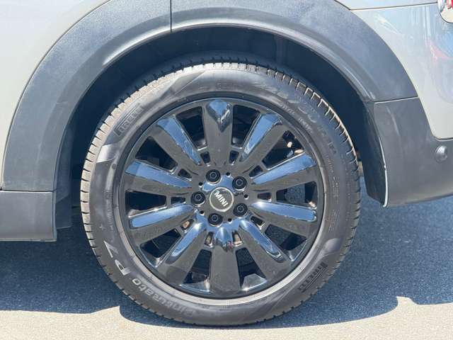 MINI Crossover 12