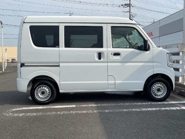 Suzuki Every 4