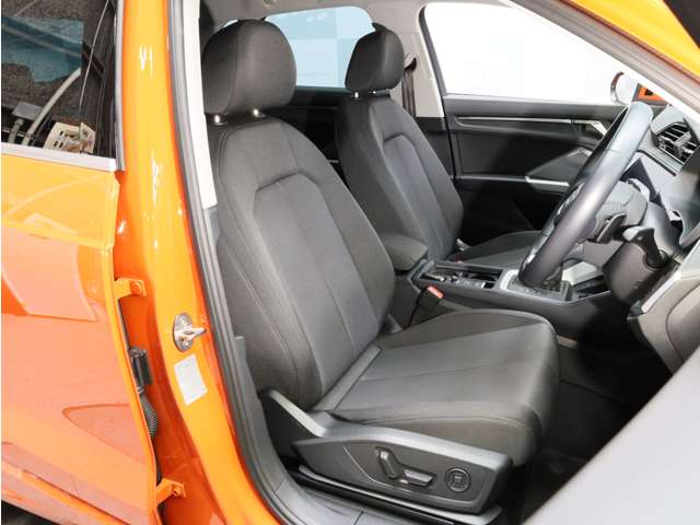 Audi Q3 9