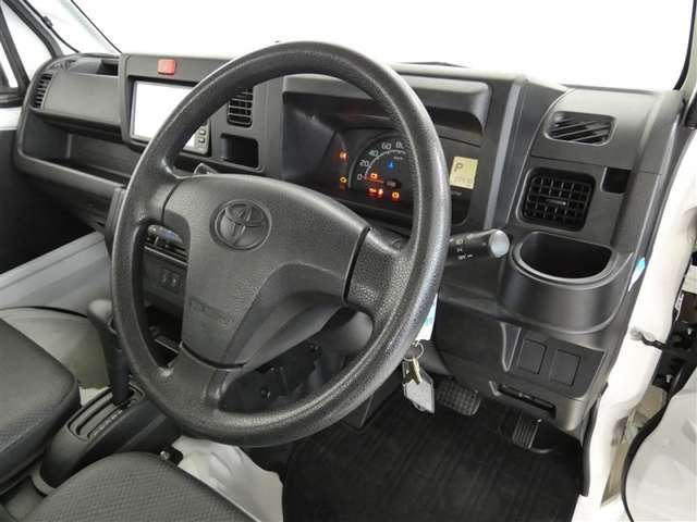 Toyota Pixis Truck 2