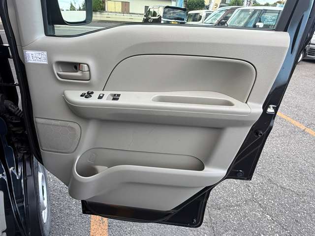 Suzuki Every 12