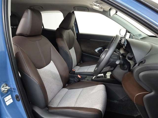 Toyota Yaris Cross 4