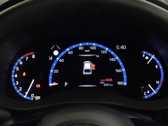 Toyota Yaris Cross 10