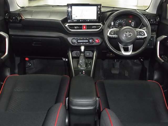 Toyota Raize 7