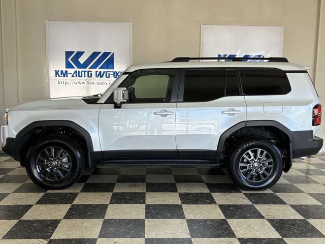 Toyota Land Cruiser 250 2