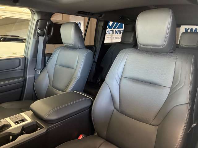 Toyota Land Cruiser 250 8