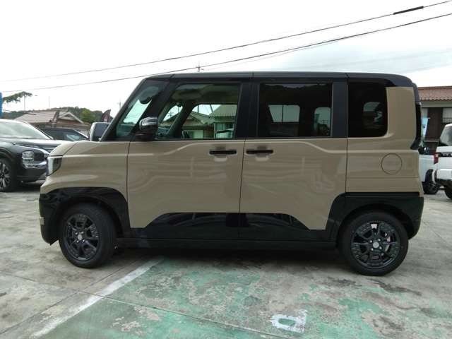 Mitsubishi Delica Mini 6
