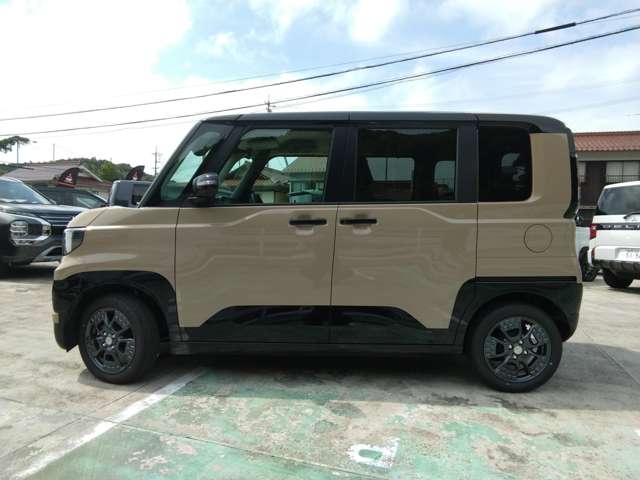 Mitsubishi Delica Mini 6