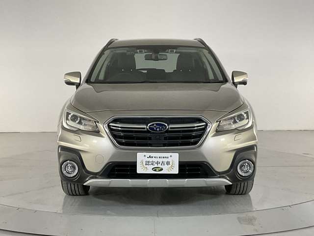 Subaru Legacy Outback 12