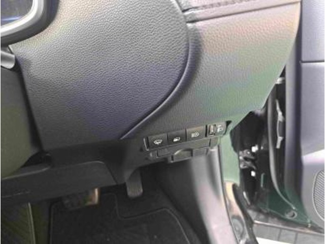 Toyota Corolla Cross 6