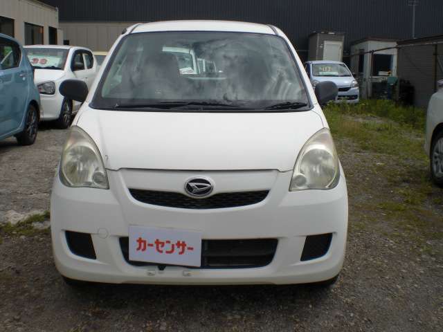 Daihatsu Mira 2