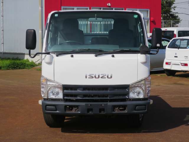 Isuzu Elf 2
