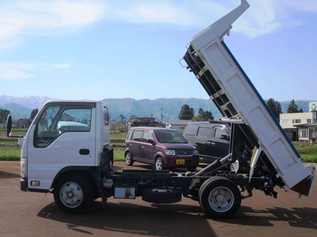 Isuzu Elf 5