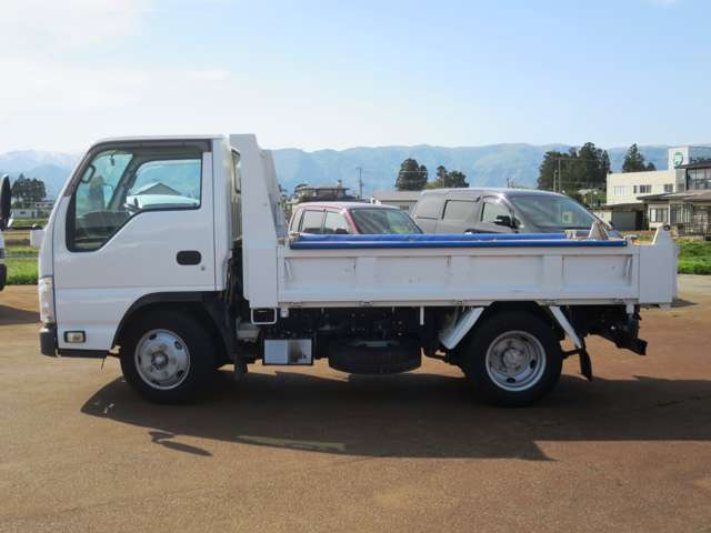 Isuzu Elf 10