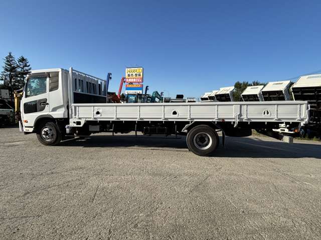 UD Trucks Condor 11