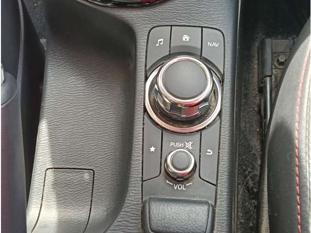 Mazda CX-3 12