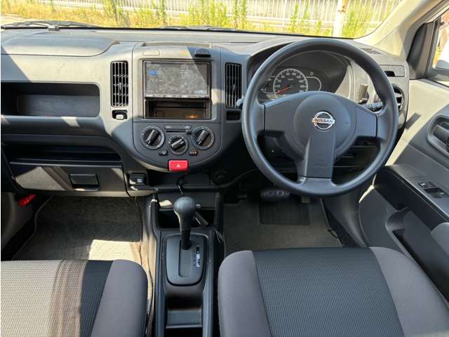 Nissan NV150 AD 8