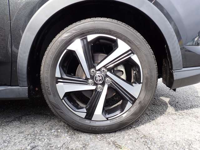 Toyota Raize 9