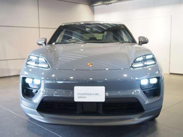 Porsche Macan 2
